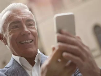 Как настроить мобильный телефон для пожилых людей