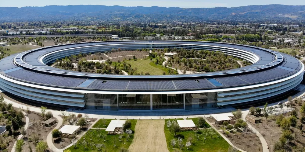 APPLE PARK INSTALACIONES