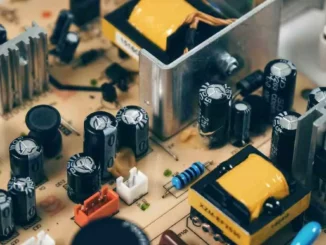 best websites to design and simulate electronic circuits