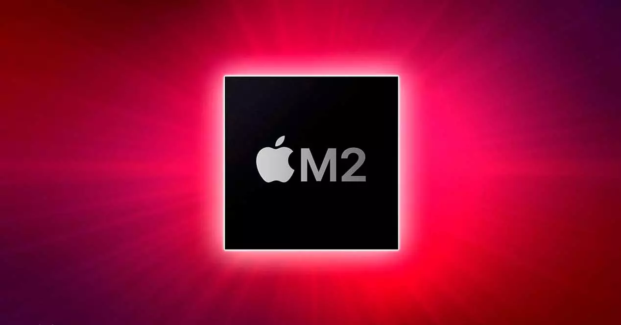 Apple skuffer med sin M2-chip