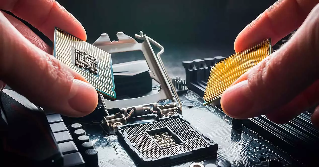 Kan een Intel-processor op een AMD-moederbord worden geïnstalleerd?