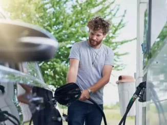 5 способов сэкономить бензин за рулем, о которых многие не знают