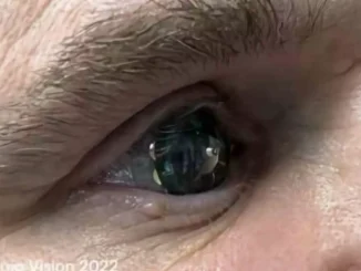 Minority Report comes true: your lenses will be a screen