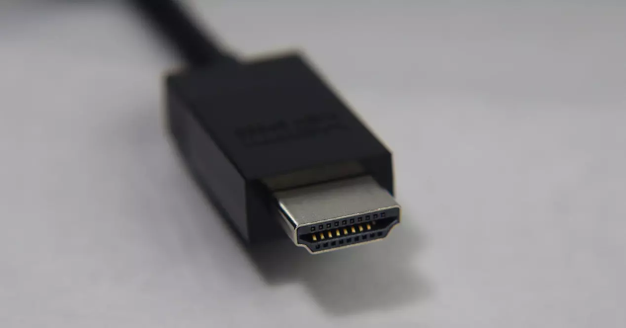 A cosa serve HDMI con Ethernet e perché viene utilizzato raramente