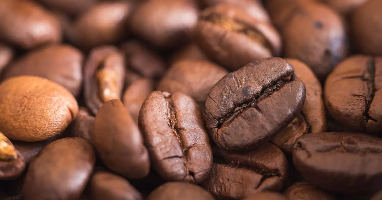 Automatické kávovary schopné připravit kávu samy