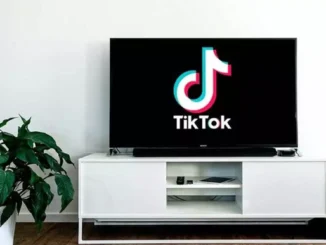 watch Instagram or TikTok videos on my Smart TV