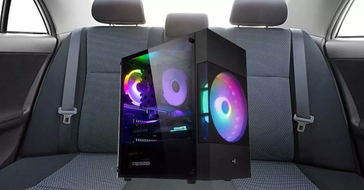 take the PC on vacation, in the trunk or in the back seat