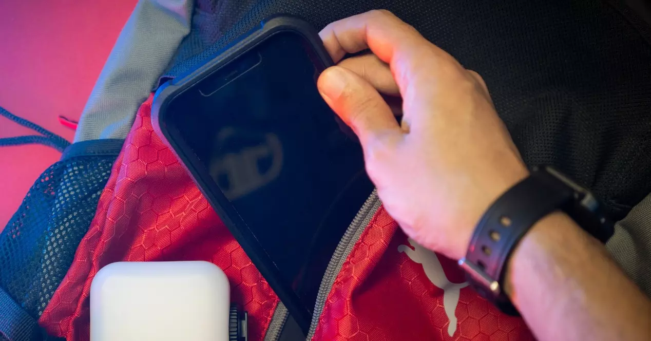 Your iPhone Was Stolen Because You Didn't Know These Tricks
