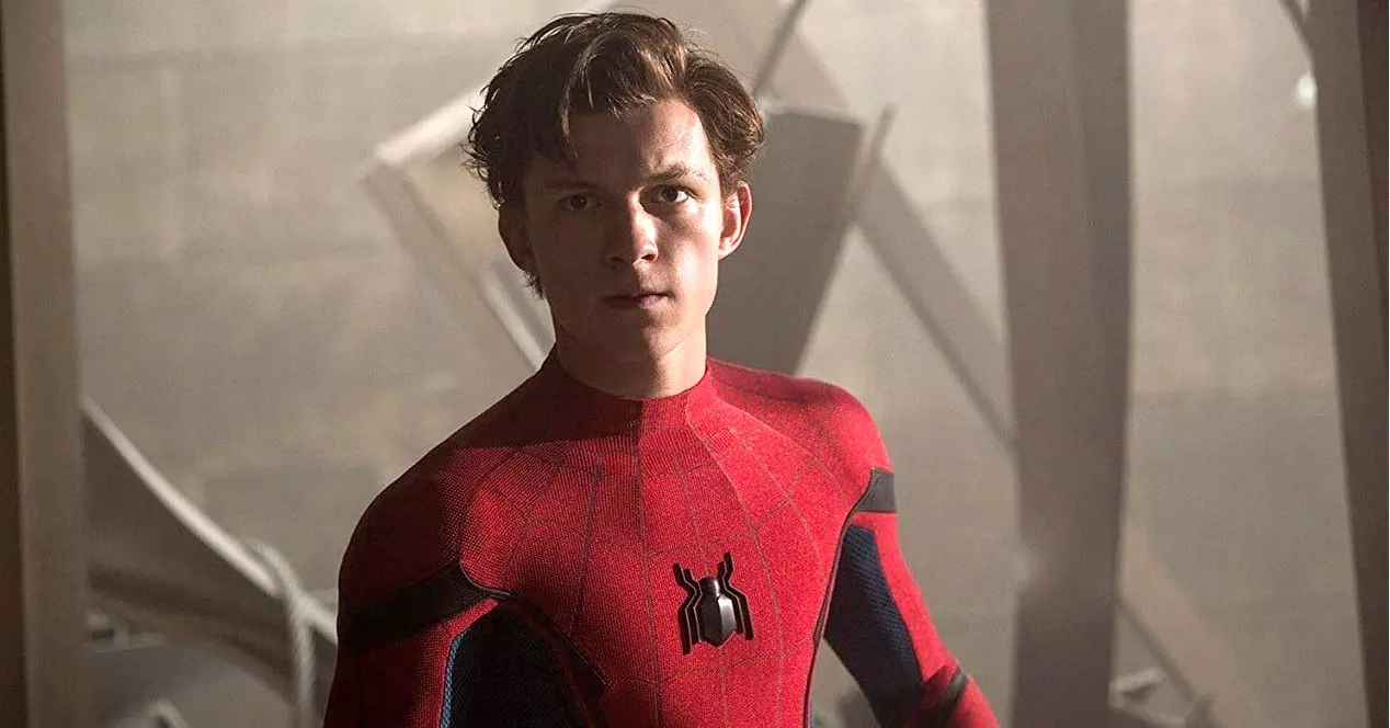 Filmele lui Tom Holland în ordine