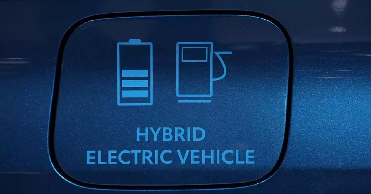 The reason why a hybrid car pollutes more than the others