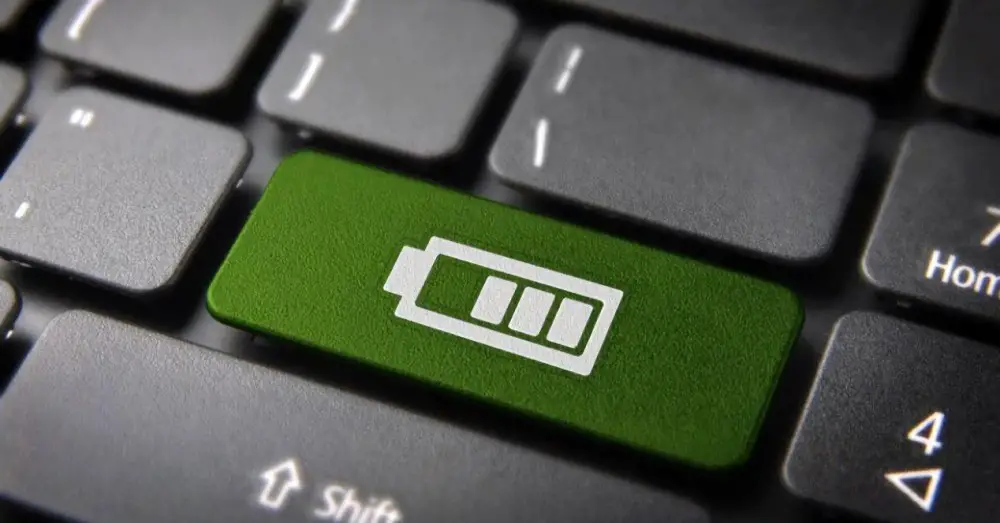 How much life does my laptop battery have left