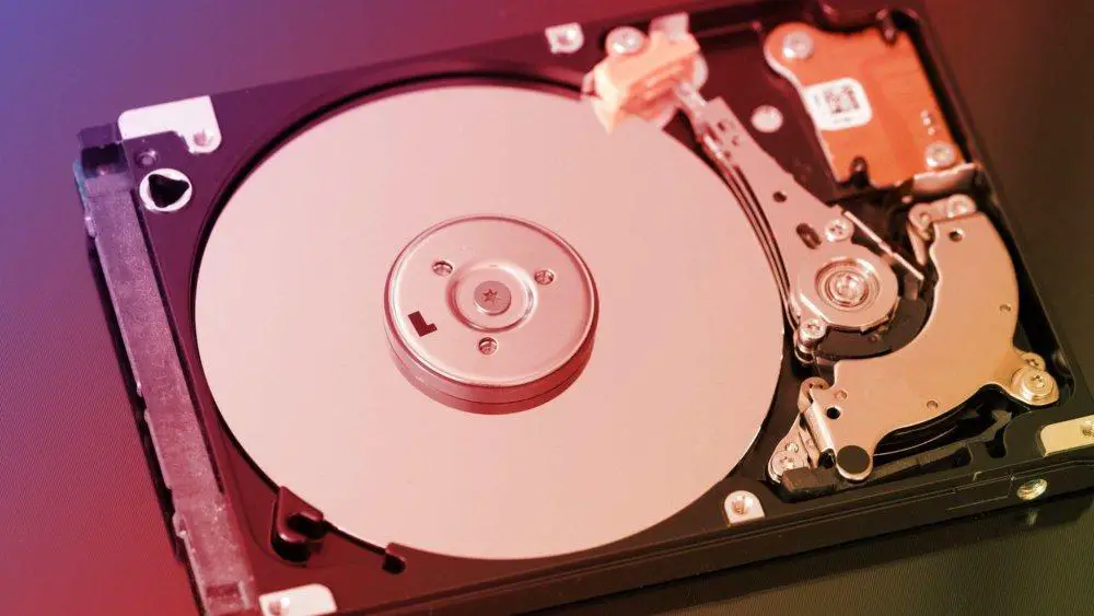 Megabyte (MB) and Megabit (Mb) are very different