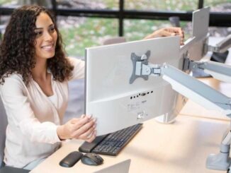 What to consider before buying a monitor arm