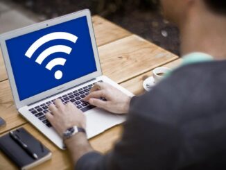 External or internal WiFi card: which is better for my PC