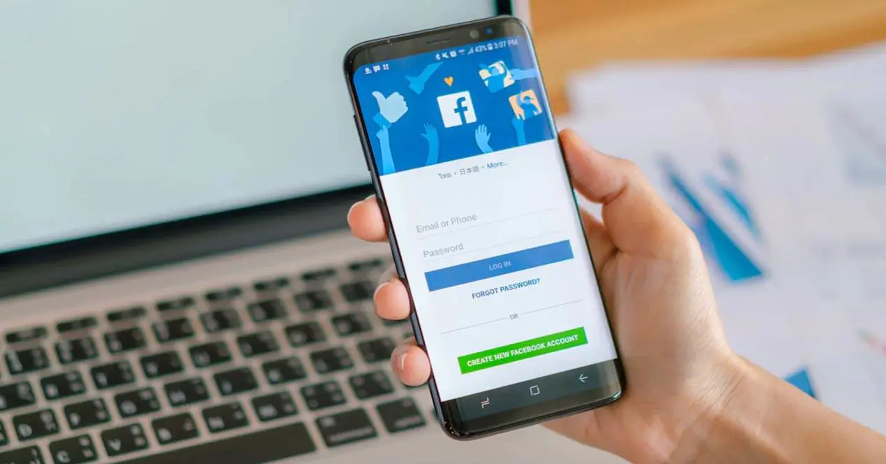 Reasons to never use Facebook to sign in to other services