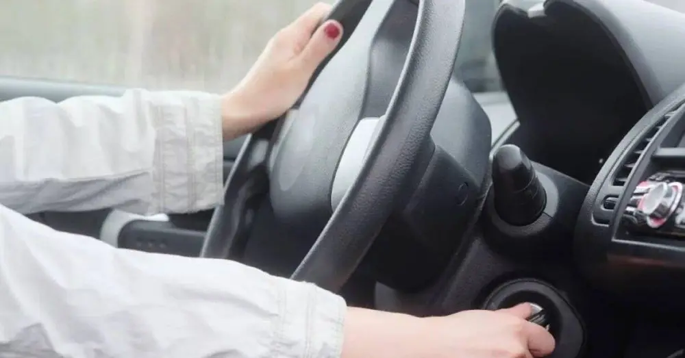 4 tricks to start the car the first time if it's cold