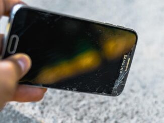 A small blow to the mobile breaks all this