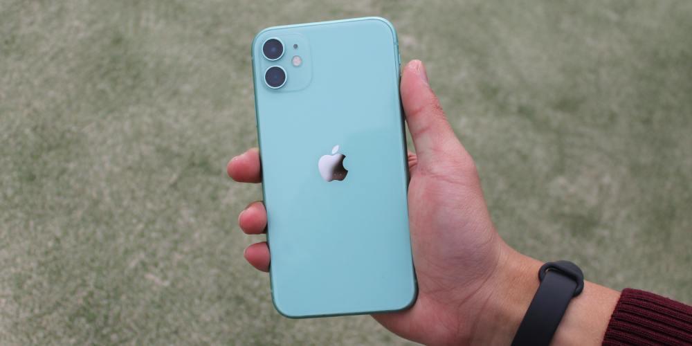 iPhone 11 สีน้ำเงิน