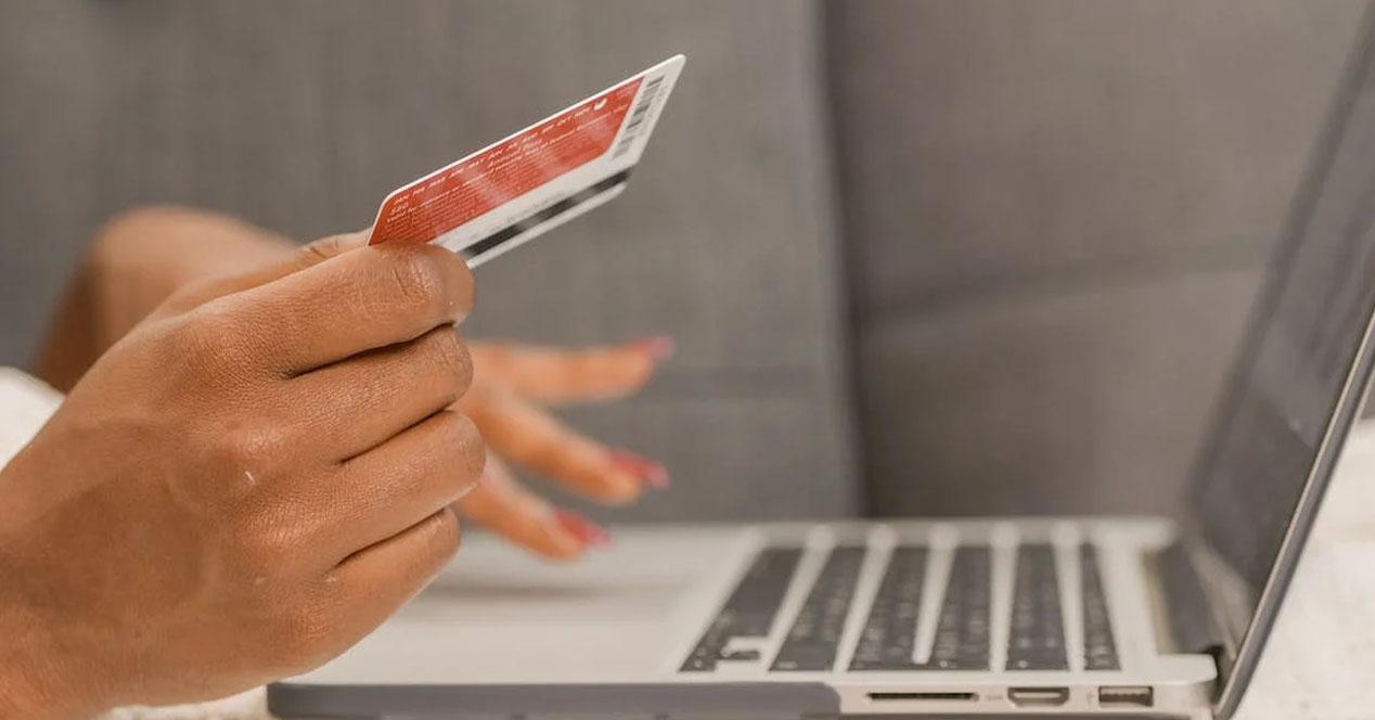 Bezahlen Sie niemals online mit Ihrer Kreditkarte