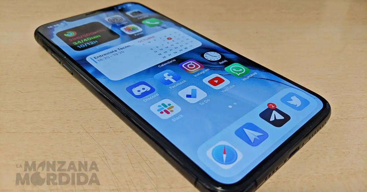 How to take care of your iPhone correctly
