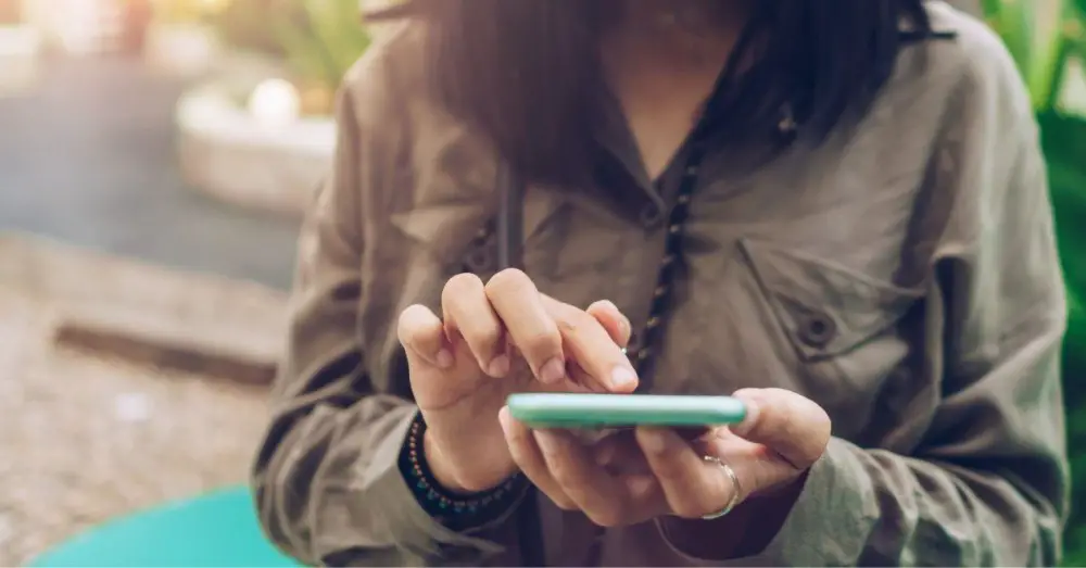 when buying a second-hand mobile