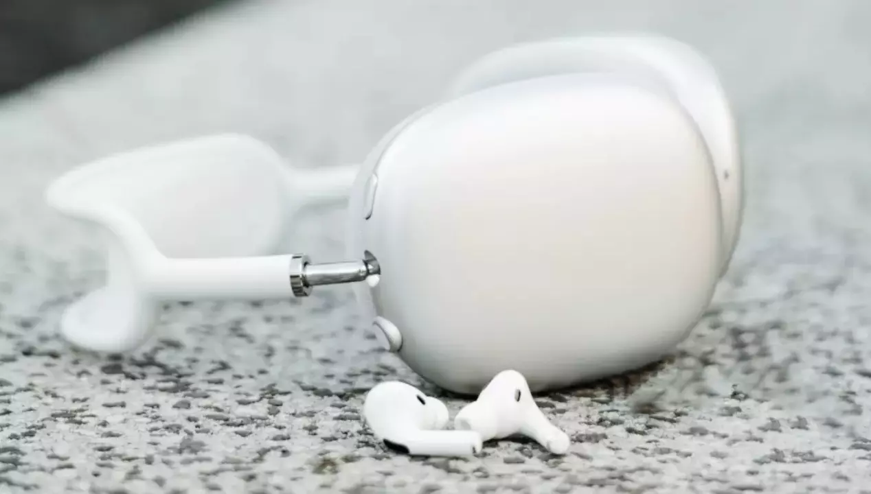 AirPods-Max-eller-AirPods-Pro