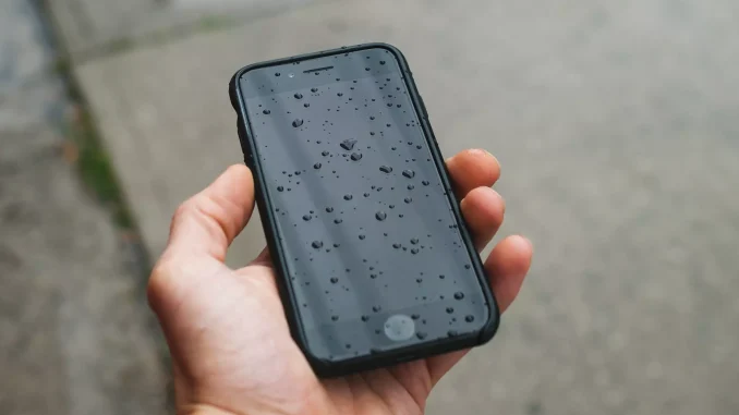 iphone molhado
