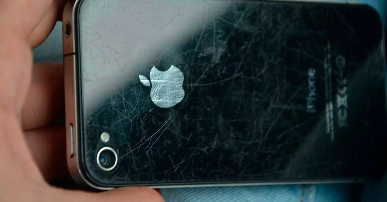 iPhoneの表面