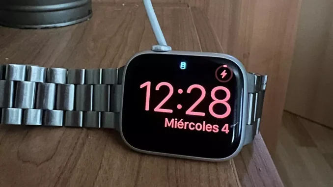 Дисплей Apple Watch